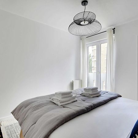 Elegant Apartment - Chateau De Vincennes - 2Br-6P サン・マンデ エクステリア 写真